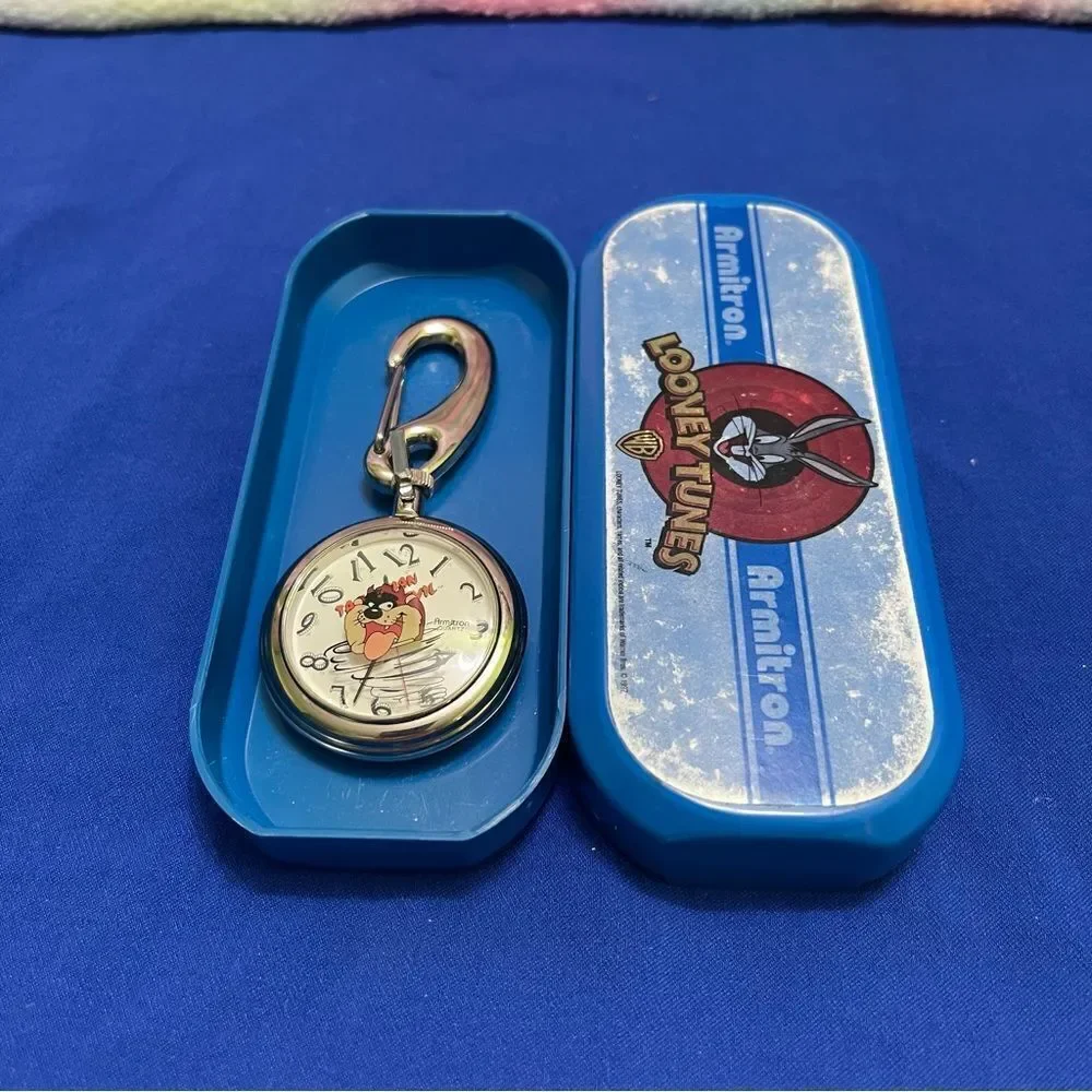 Looney Tunes Tasmania Devil watch